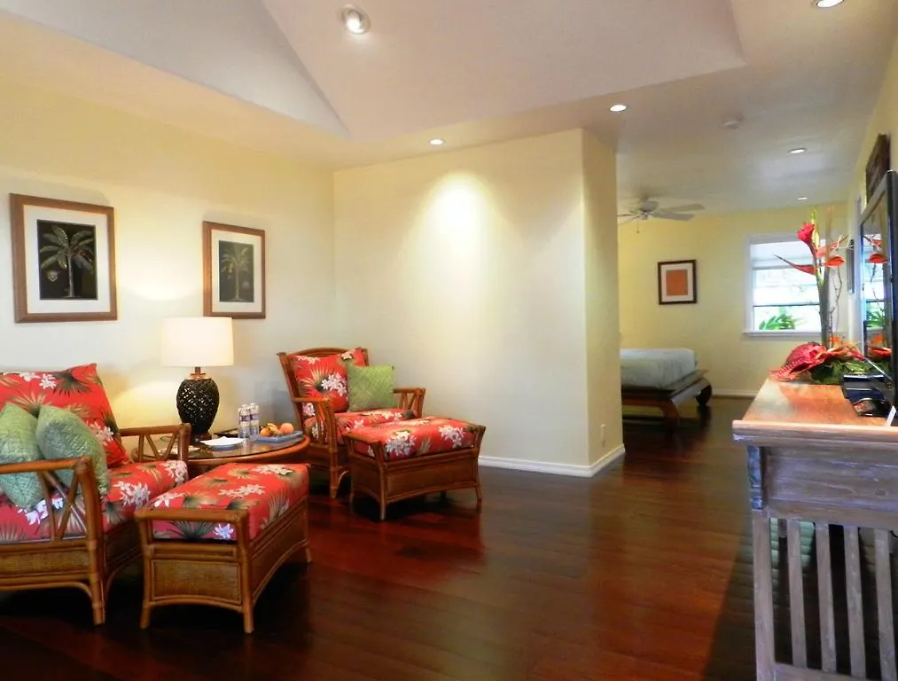 Ohia Kona Estates - An All Suites B&B カラオア 米国
