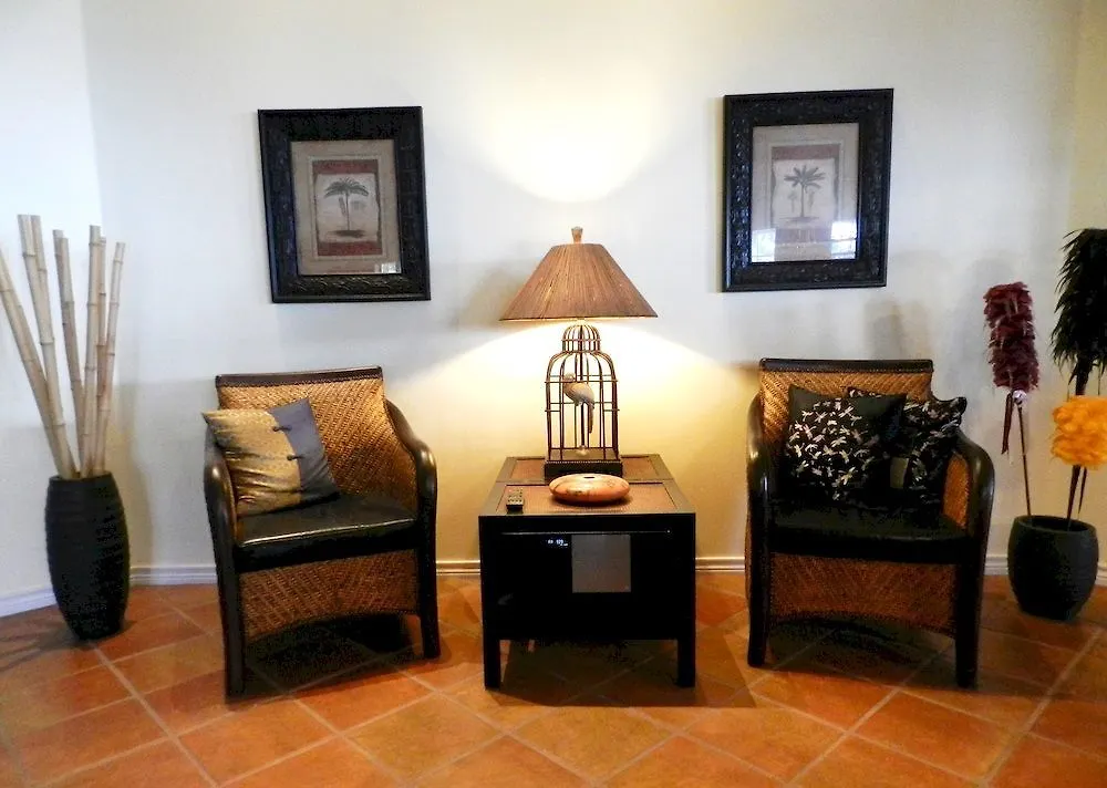 Ohia Kona Estates - An All Suites B&B カラオア 米国